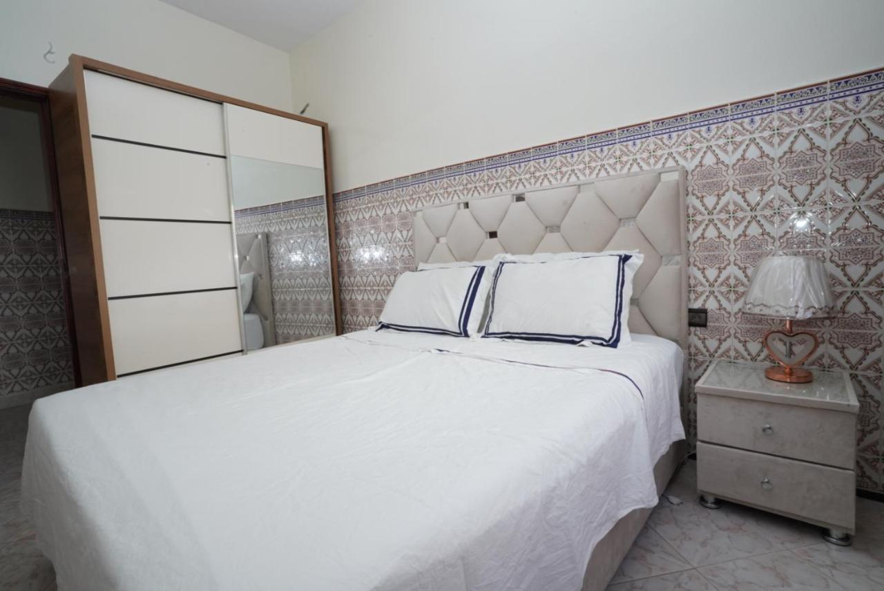 Oumnia 1 - Center Appartement *